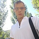 Михаил, 33 года