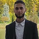 Азиз, 20 лет