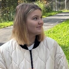 Фотография девушки Полина, 18 лет из г. Томск