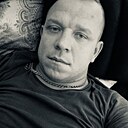 Виктор, 33 года