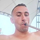 Артём, 24 года