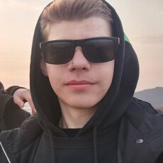 Фотография мужчины Сергей, 20 лет из г. Новошахтинск
