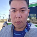 Илья, 32 года