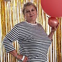 Гульфия, 62 года