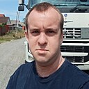 Денис, 24 года
