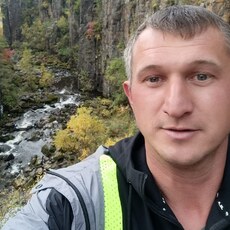 Фотография мужчины Антон, 39 лет из г. Братск
