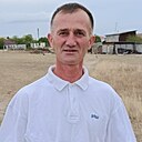 Хусан, 45 лет