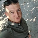 Костя, 33 года