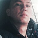 Кто-То, 32 года