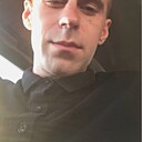 Макс, 24 года