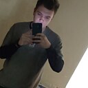 Макс, 22 года