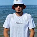 Ибрагим, 20 лет