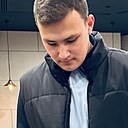 Максим, 19 лет