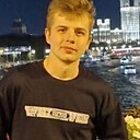 Володя, 21 год