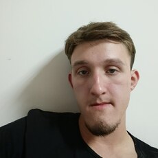 Фотография мужчины Илья, 18 лет из г. Новочеркасск