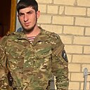 Асхаб, 19 лет