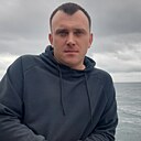 Роман, 33 года