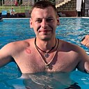 Олег, 32 года