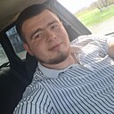 Артем, 24 года