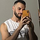 Кристофер, 22 года