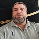 Али, 44 года
