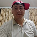 Золотой, 32 года
