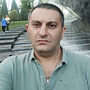 Вардан, 44 года