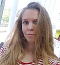 София, 42 года