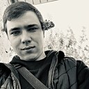 Максим, 21 год