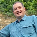 Viktor, 43 года