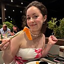 Полина, 24 года