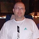 Максим, 33 года