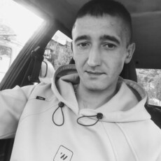 Фотография мужчины Максим, 31 год из г. Новоаннинский
