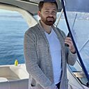 Максим, 42 года