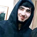 Али, 21 год