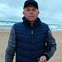 Виктор, 64 года