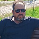 Şahin, 46 лет
