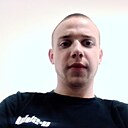 Максим, 24 года