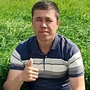 Толик, 33 года