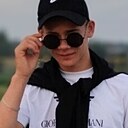 Виктор, 21 год