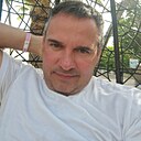 Артём, 42 года