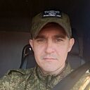 Денис, 33 года