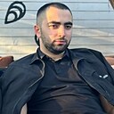 Артур, 25 лет