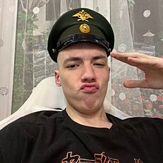 Фотография мужчины Даниил, 21 год из г. Долгопрудный
