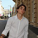 Роман, 19 лет