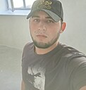 Максуд, 23 года