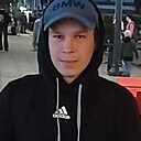 Денис, 22 года