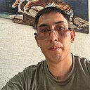 Абеке, 30 лет