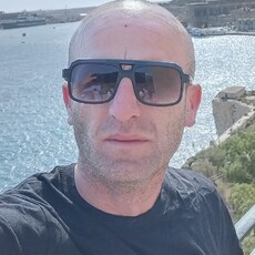 Фотография мужчины Irakli, 35 лет из г. Вроцлав
