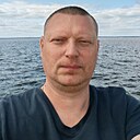 Роман, 44 года